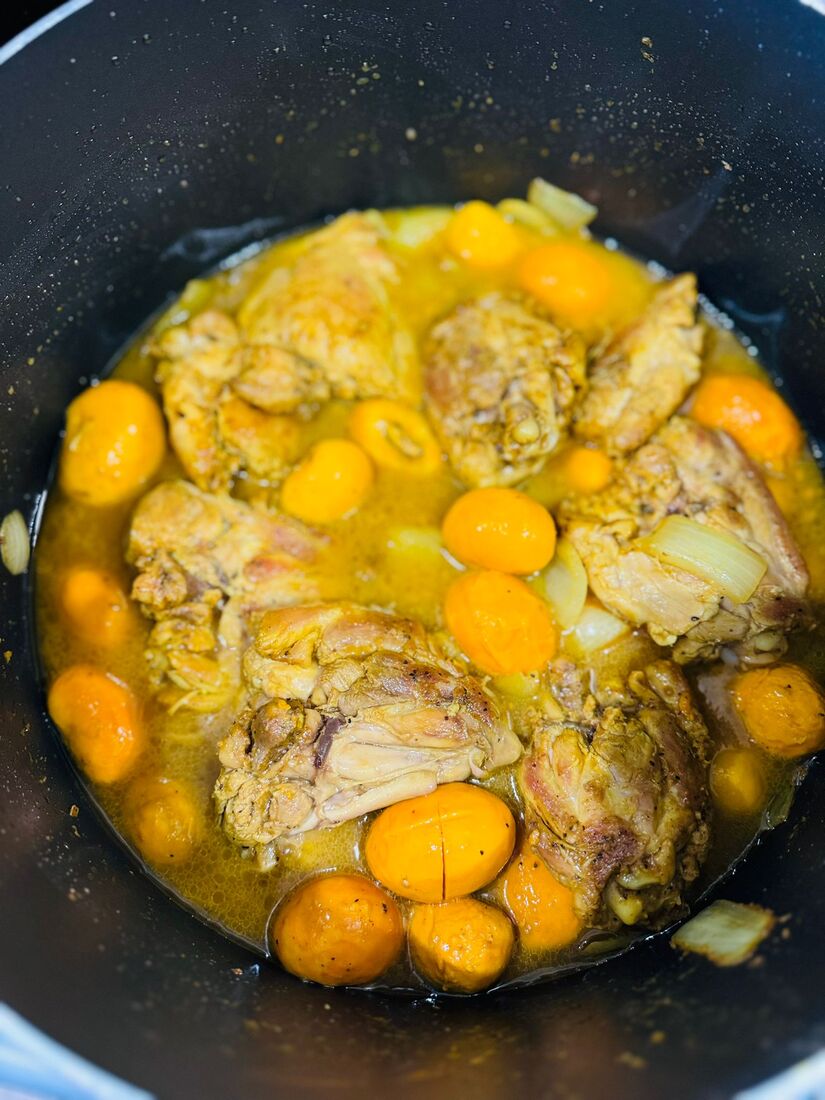 Main dish — Central-West Brazilian (chicken & pequi)